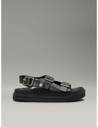 SANDALES EN CUIR AVEC BOUCLE