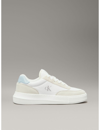 BASKETS BASSES À SEMELLE ÉPAISSE