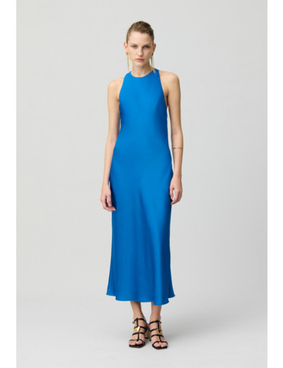 Robe longue satinée dos nu