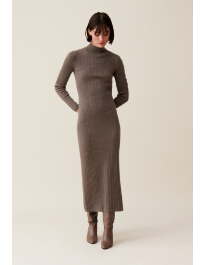 Robe maille col montant