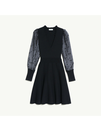 Robe en maille et manches plumetis