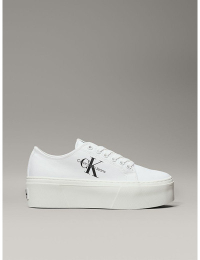 BASKETS BASSES À SEMELLE PLATEFORME