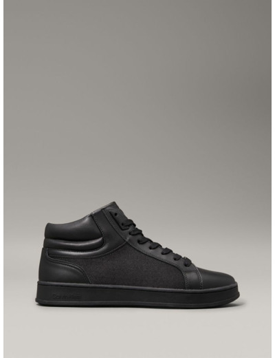 BASKETS HAUTES À LACETS