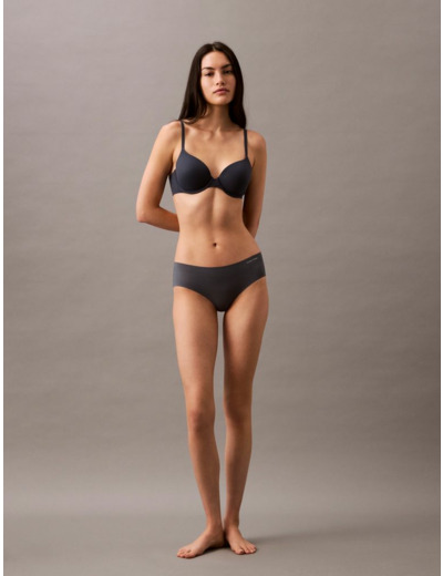 ATTRACTION BRÉSILIENNE