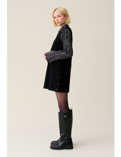 Robe courte sans manches