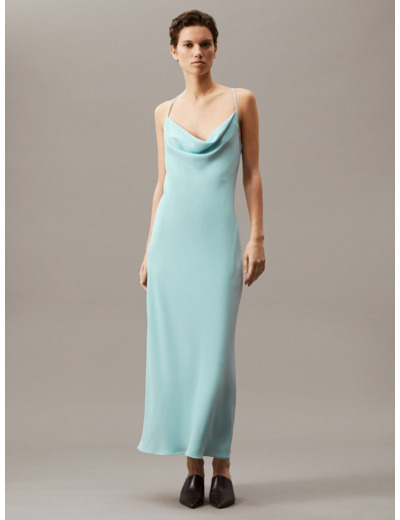 ROBE CRÊPE AVEC DRAPÉE AU DOS BAS