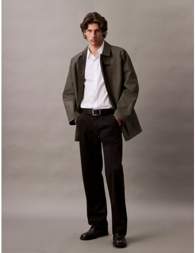 CHEMISE TECHNIQUE CLASSIQUE À MANCHES COURTES