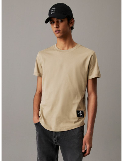 T-SHIRT EN COTON À MANCHES RETOURNÉES