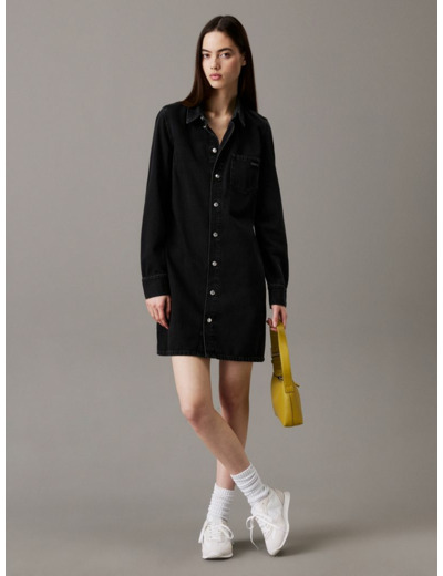 ROBE EN DENIM AJUSTÉE À MANCHES LONGUES