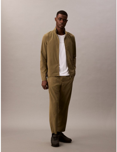 VESTE DE COURSE ANTI-VENT